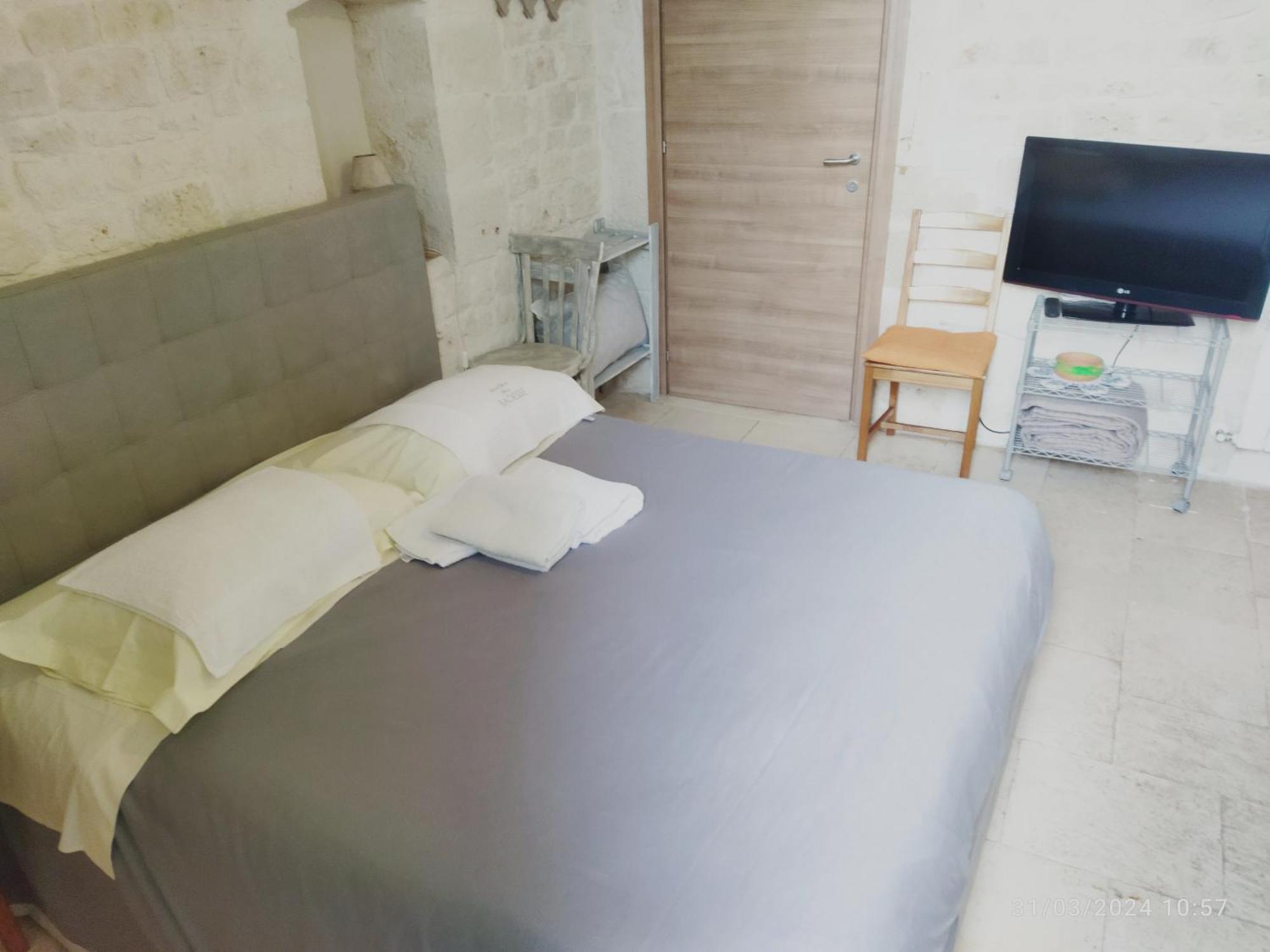Bed and Breakfast Dimora Delle Badesse Конверсано Екстер'єр фото